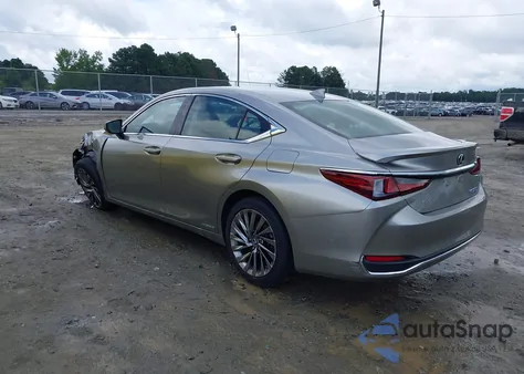 2019 Lexus Es 300H Luxury z USA, uszkodzony, nr VIN JTHB21B19K2002768